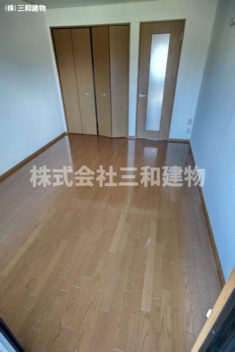 フェアーグラウンドの内装