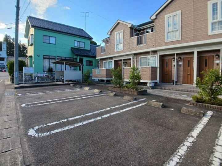 福島県伊達市霊山町掛田字西裏(アパート)の賃貸物件の地図