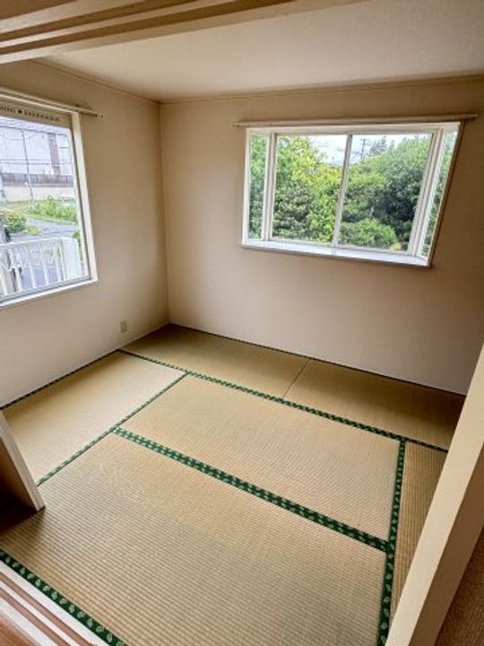 ほわいとぷらむの居間