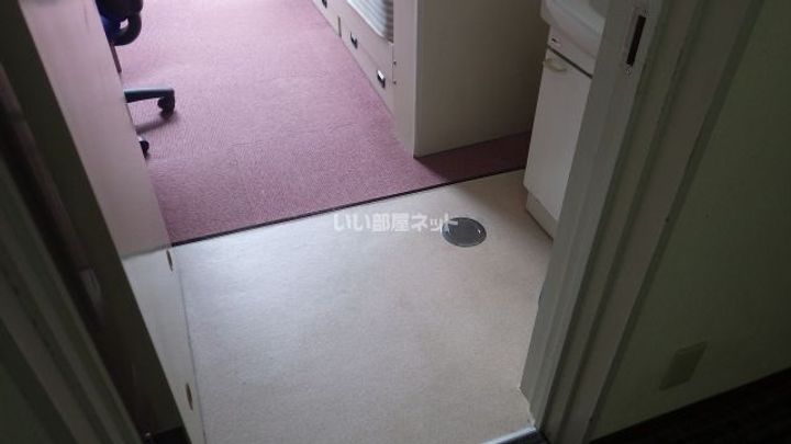 ドーミー赤池の玄関