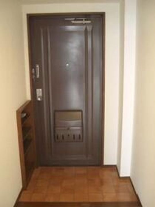 グレース石神井公園の玄関