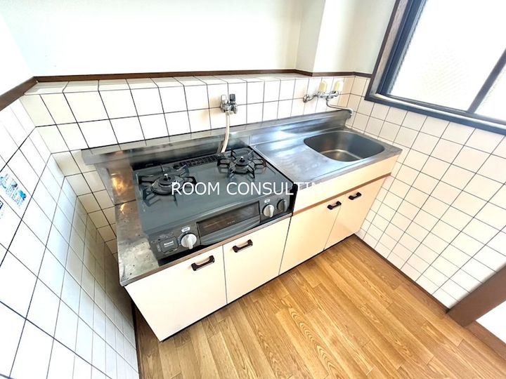鹿児島県鹿児島市下荒田4(マンション)の賃貸物件のキッチン
