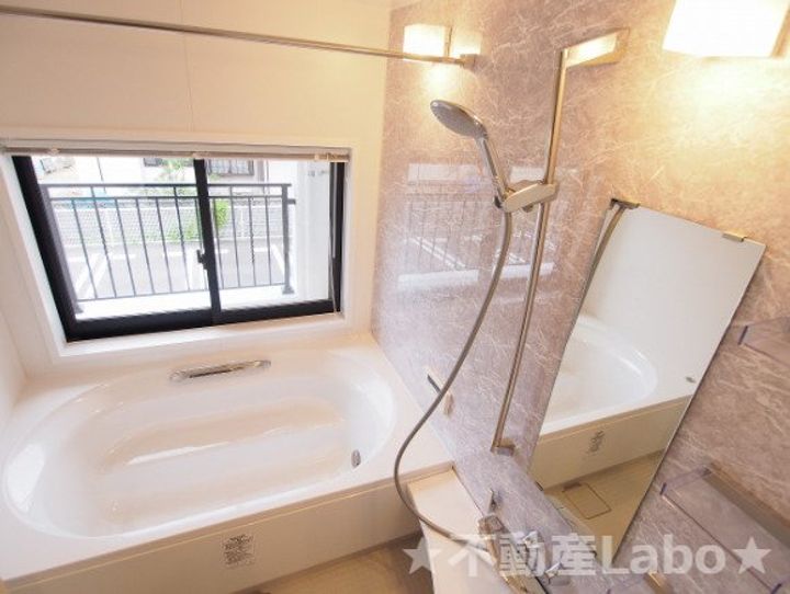 徳島県板野郡松茂町笹木野字八北開拓(アパート)の賃貸物件の風呂