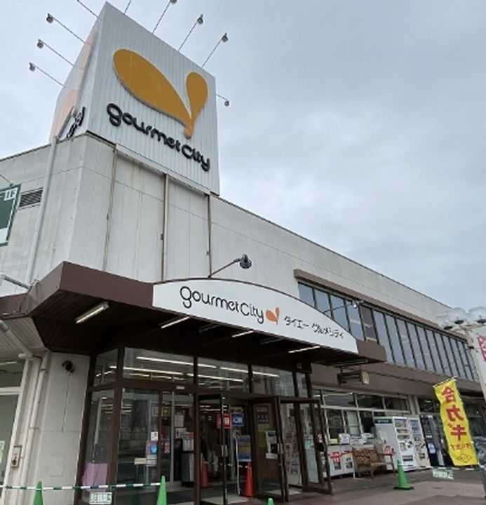 シャトーレイクルイーズの周辺