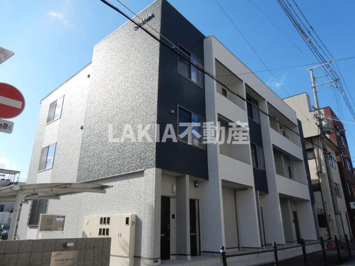 プレジール関目の外観