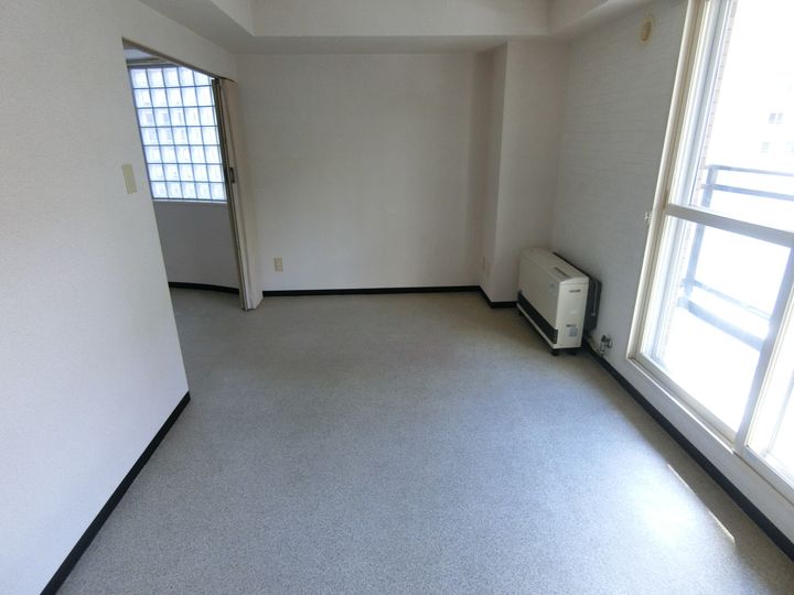 メゾンクレスト中島公園の内装