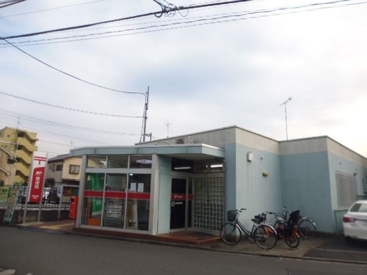 アルスターハウスの周辺