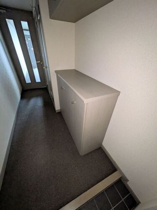 ライオンズマンション一番町の玄関