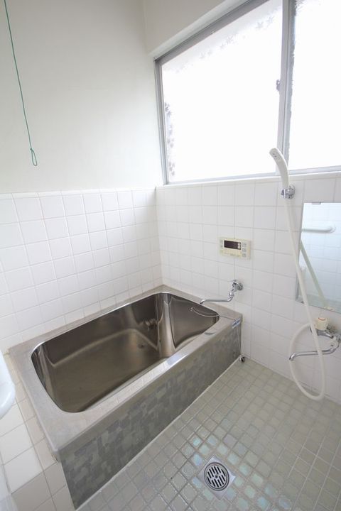 埼玉県三郷市戸ケ崎1(一戸建)の賃貸物件の風呂