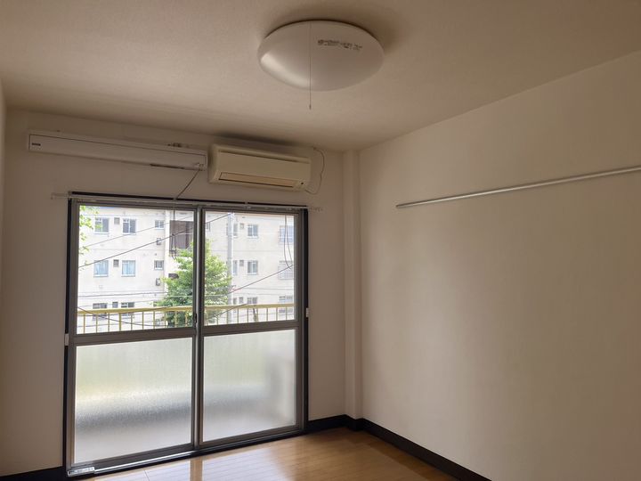 コンテッサIIの居間