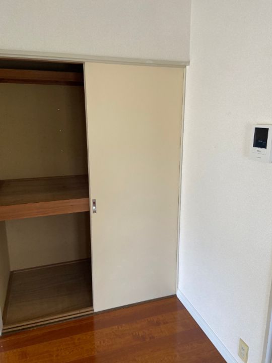 ルピナスの内装