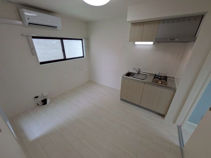 大阪府大阪市生野区中川東2(アパート)の賃貸物件の居間