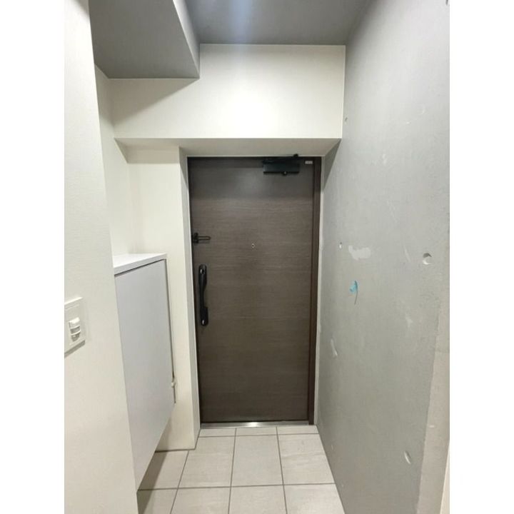 東京都目黒区中央町2(マンション)の賃貸物件の玄関