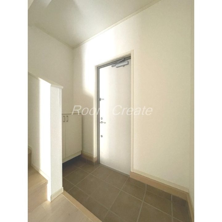 徳島県徳島市佐古六番町(一戸建)の賃貸物件の玄関