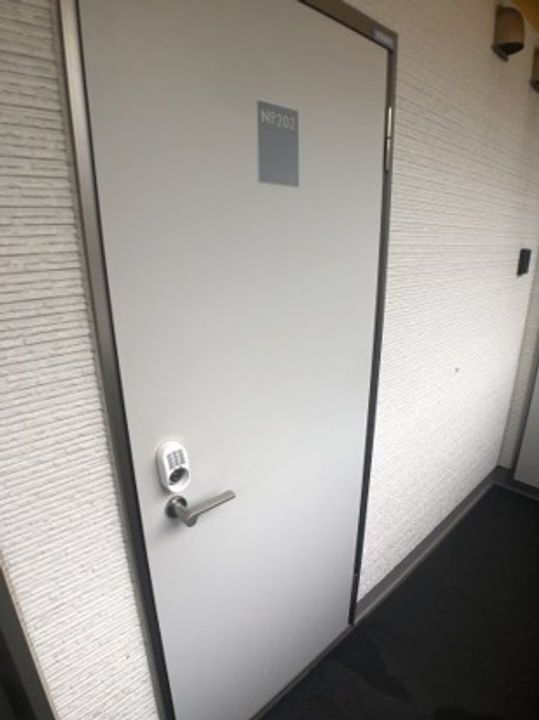 東京都練馬区春日町1(アパート)の賃貸物件の玄関