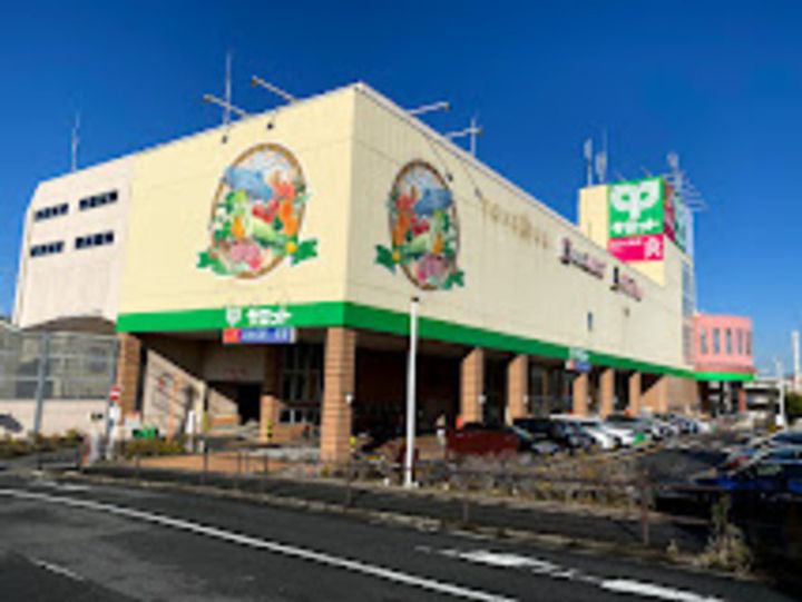 ホワイトポピンズの周辺