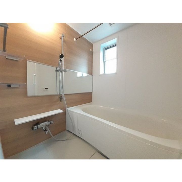 ヴィラージュ プルミエールIの風呂