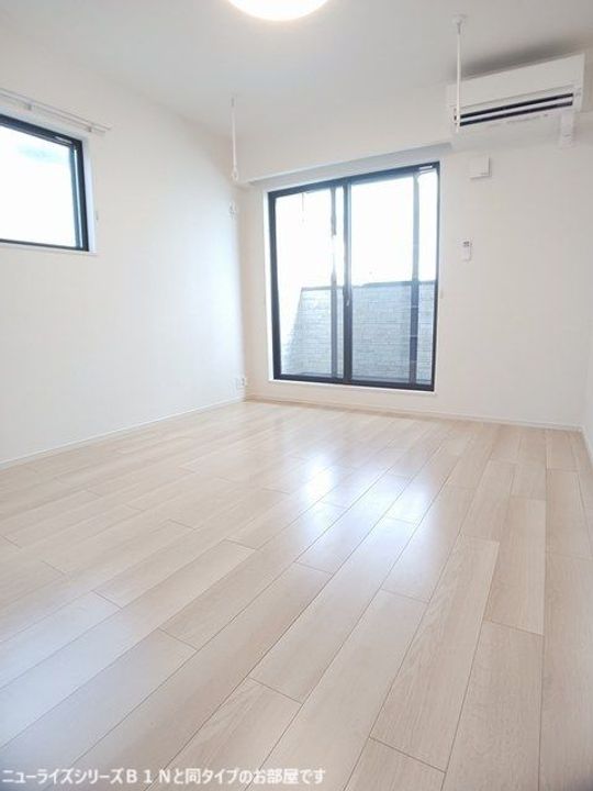 香川県高松市上林町(アパート)の賃貸物件の居間