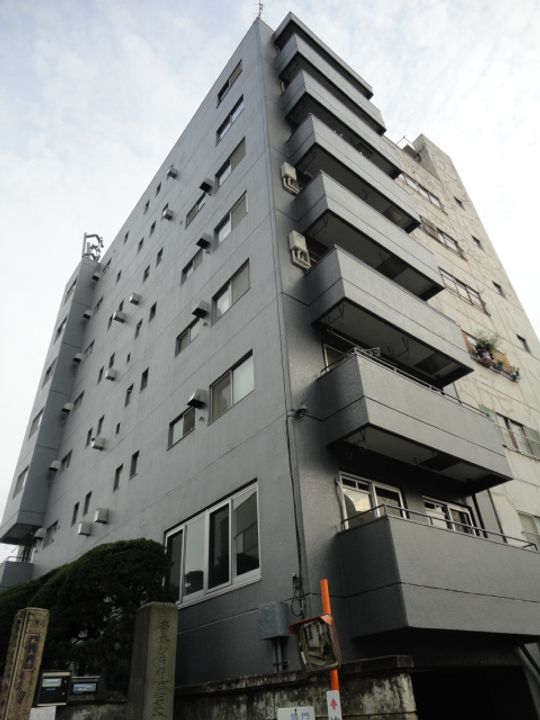 サンエスマンションの外観