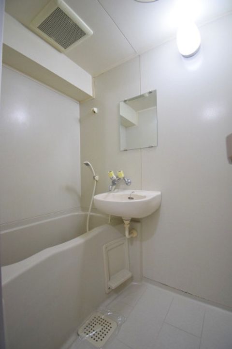 サントピアトムテの風呂