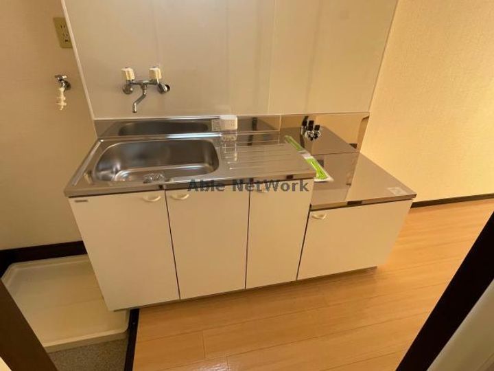 ハウスナサII Cのキッチン