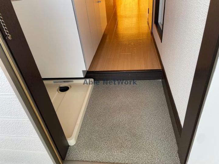 ハウスナサII Cの玄関