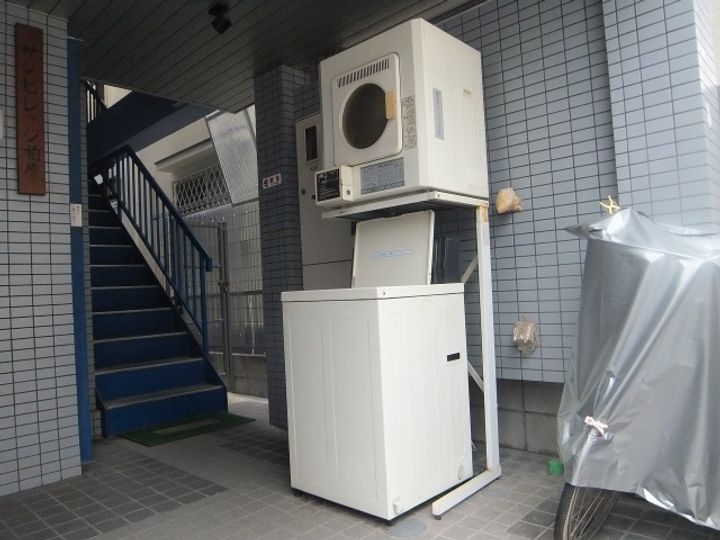 サンビレッジ柏原の地図