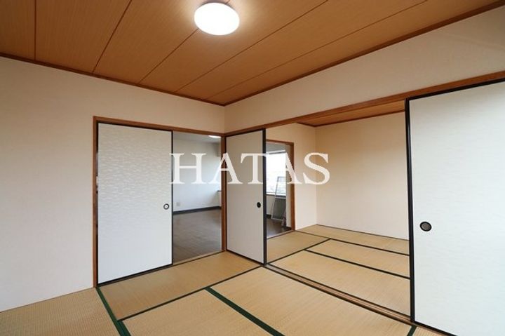 百石マンション3号館の居間
