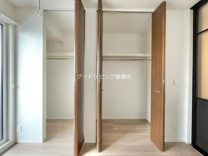 ルリアン綾瀬IIの内装