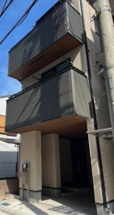 神奈川県横浜市鶴見区下野谷町1(一戸建)の賃貸物件の外観