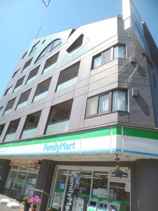 ガーデンハイウェルの周辺