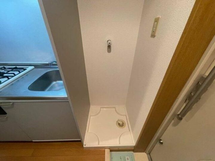 スカイコートヌーベル新宿落合の玄関