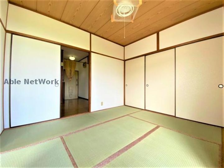 宮原ビルの内装