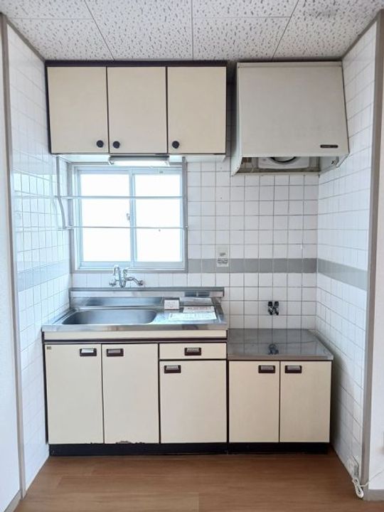 広島県福山市新市町大字新市(アパート)の賃貸物件のキッチン
