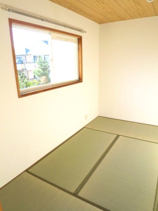 メゾンプルミエの居間
