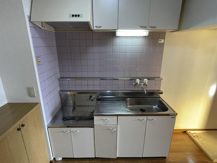 山形県山形市鳥居ケ丘(アパート)の賃貸物件のキッチン