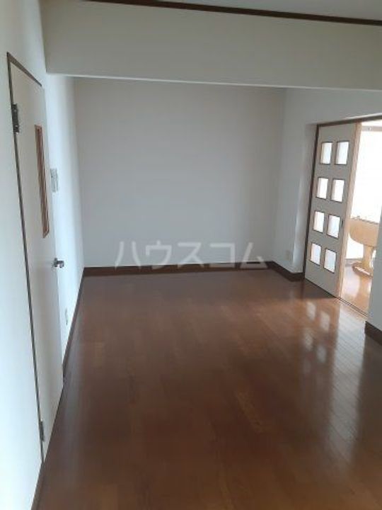 リバーパークの居間