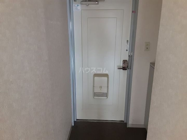 花由館の玄関