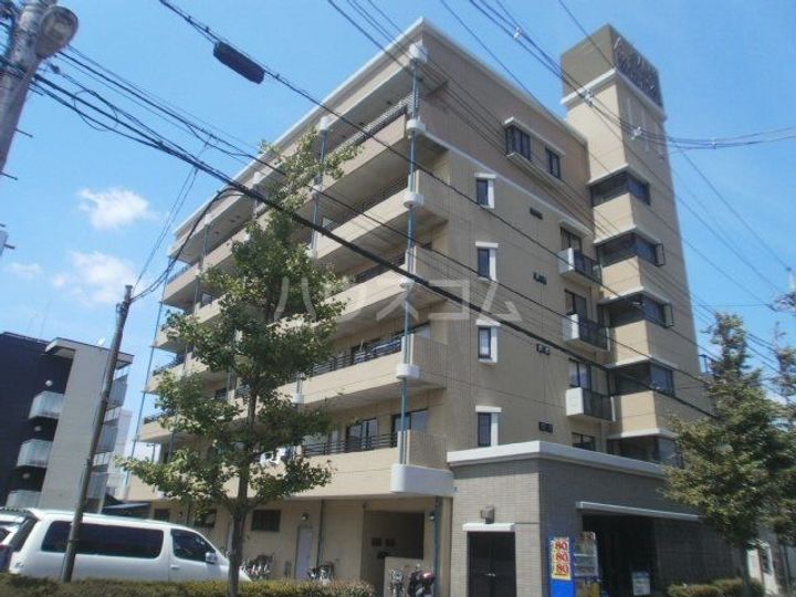 花由館の外観