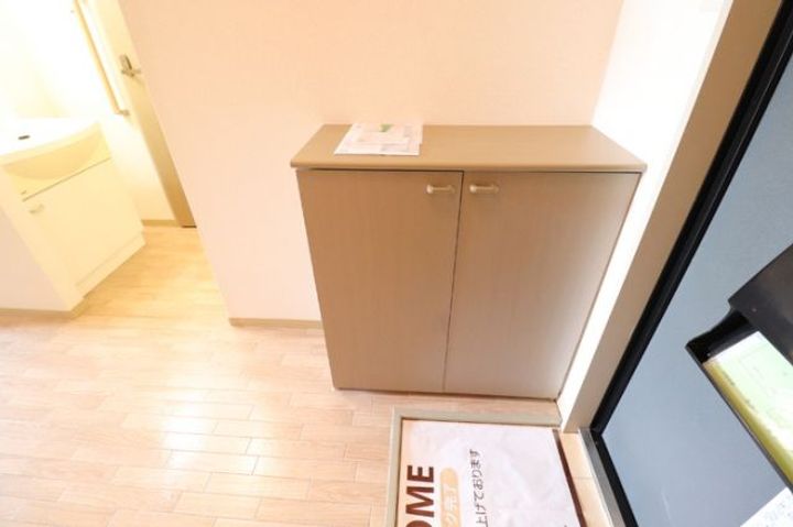 サンハイム森町 Aの玄関