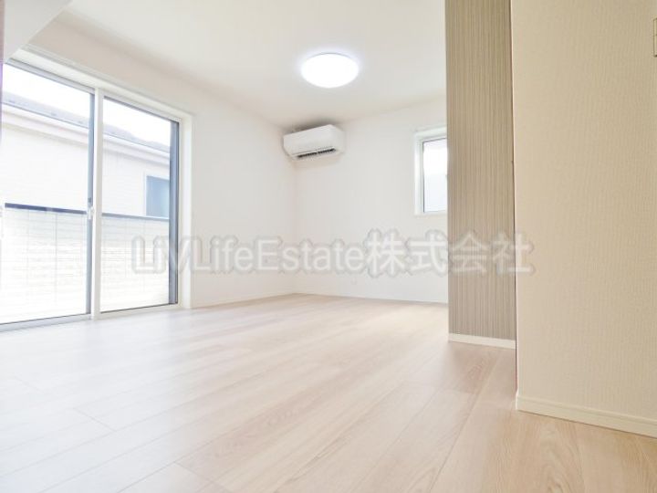 東京都小平市小川町1(一戸建)の賃貸物件の居間