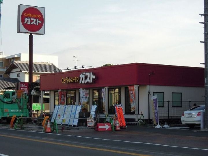 リゼオフラッツの周辺