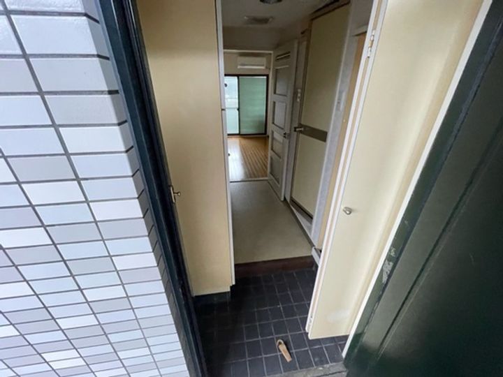 メルヘンマンション矢野東の玄関