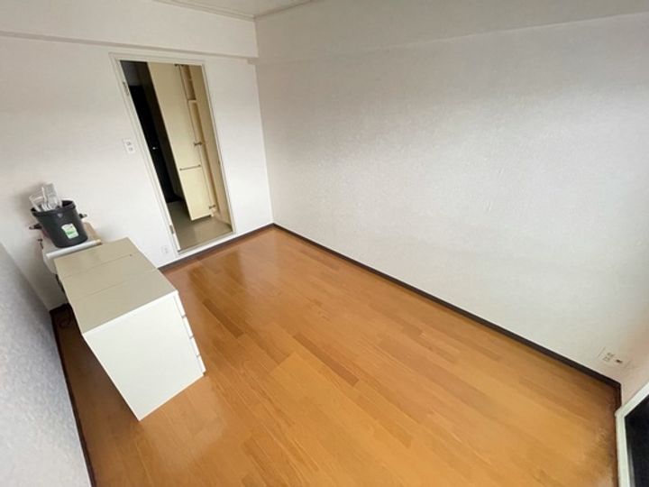 メルヘンマンション矢野東の居間