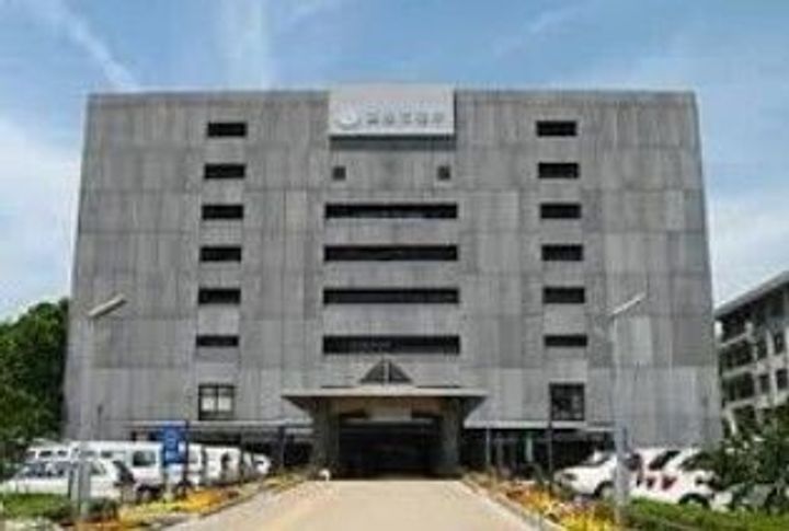 静岡県浜松市中央区葵東1(マンション)の賃貸物件の周辺