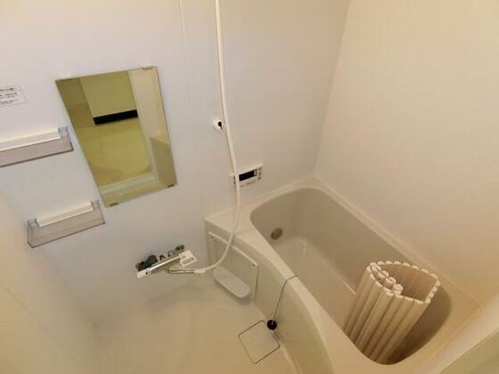 modern palazzo光の森の風呂