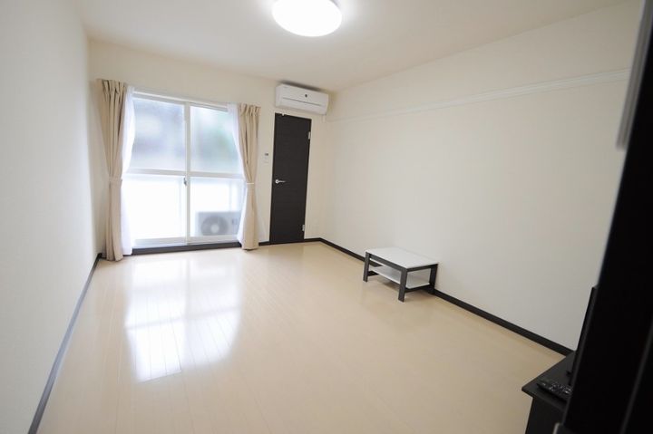 東京都町田市玉川学園8(アパート)の賃貸物件の居間