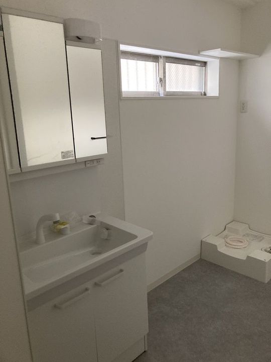 YUKEN沢田ビルの内装