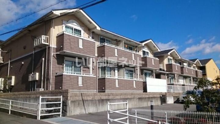 滋賀県湖南市下田(アパート)の賃貸物件の外観