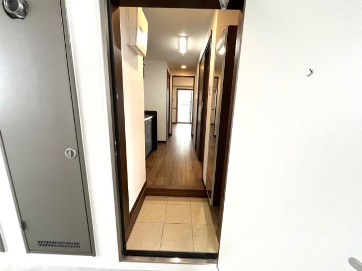 Grandshine(グランシャイン)の玄関